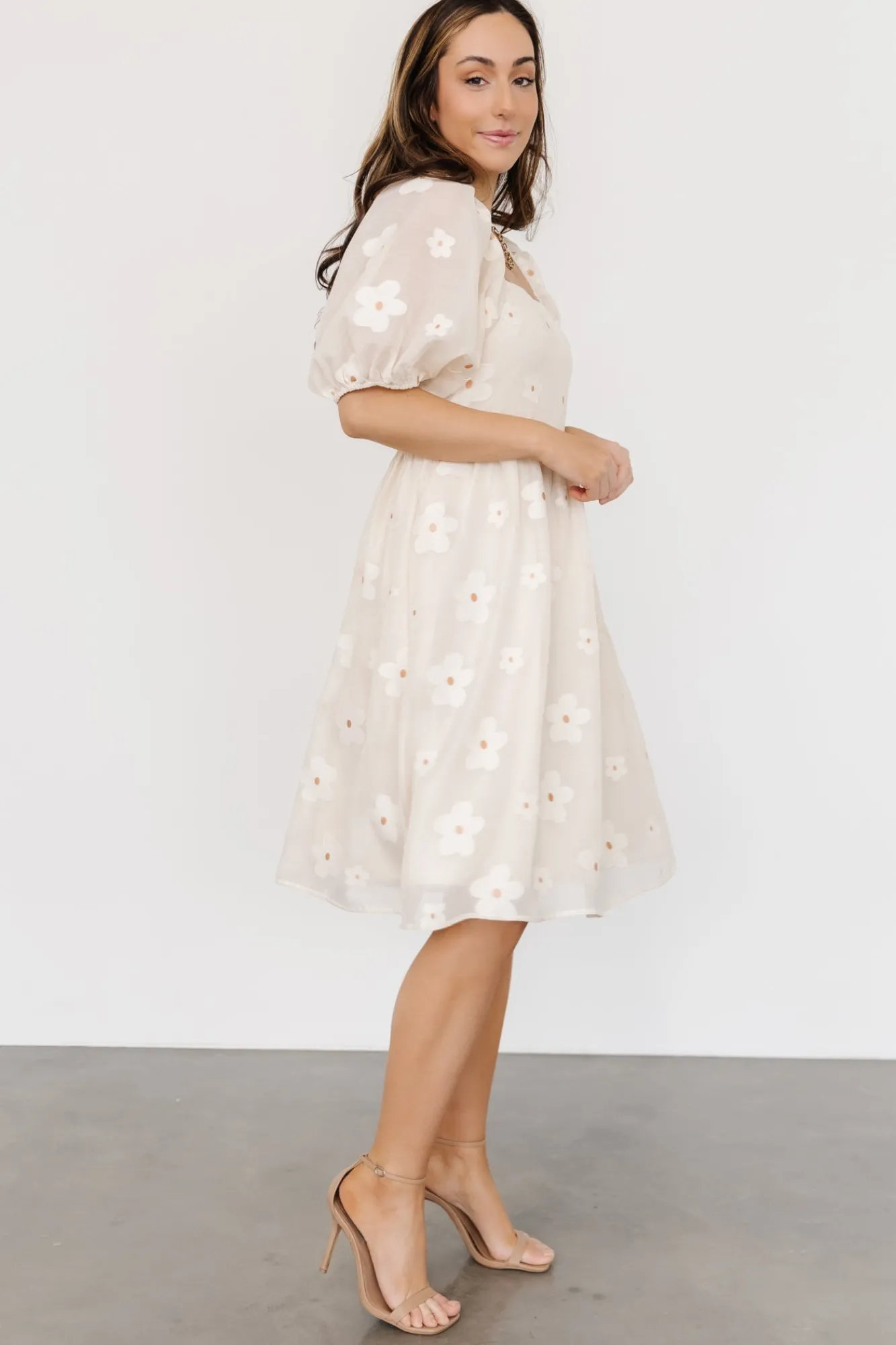 Baltic Born Daisy Short Dress | Vintage Cream Floral