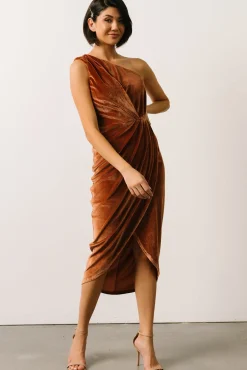 Baltic Born Kourtney Velvet One Shoulder Midi Dress |