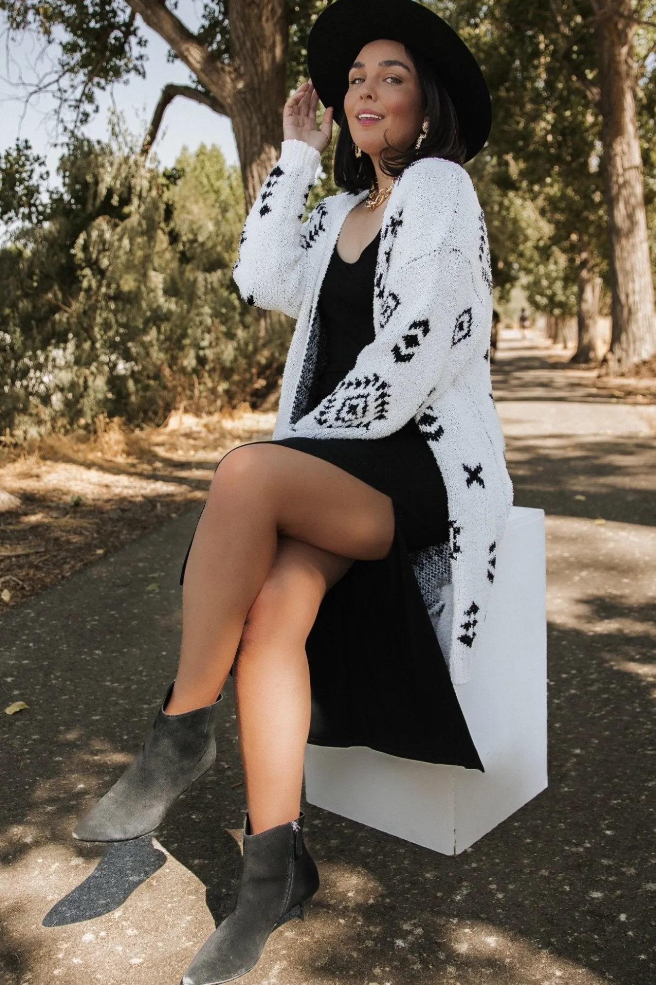 Baltic Born Missoula Oversized Cardigan | Off White + Black